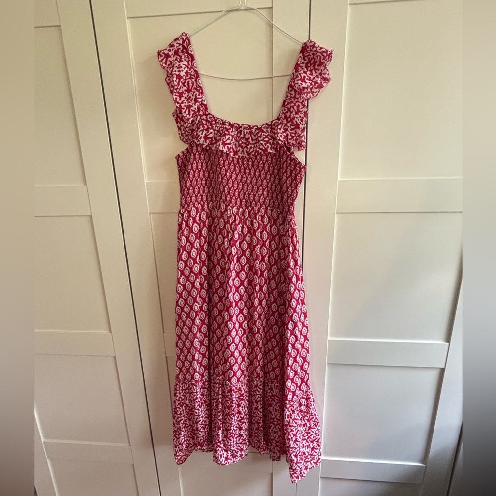 Vineyard Vines , Vineyard Tile Smocked Midi Dress. Woman’s Size Small - Picture 9 of 13